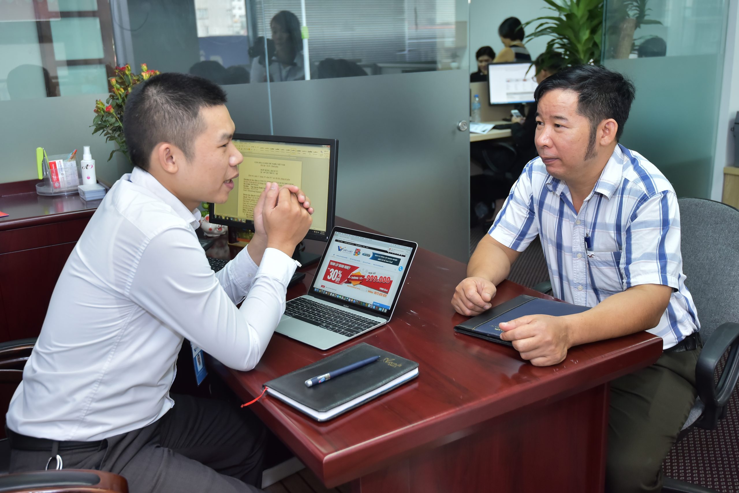 Việt Luật Tư vấn miễn phí về quy định pháp lý trước khi thực hiện thủ tục Giải thể doanh nghiệp